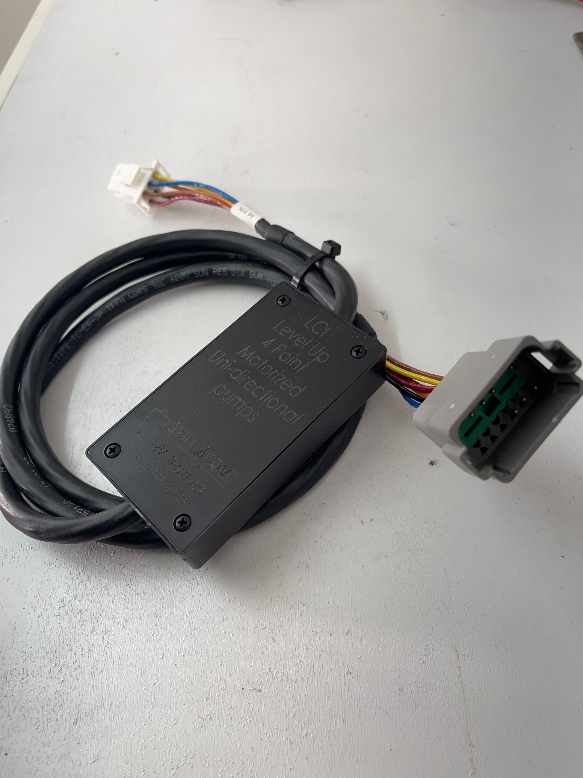 level up motor home Rescue Tech adapter (grey plug at the hydraulic pump) (view 5) – SkillAbove RV Tech Tools