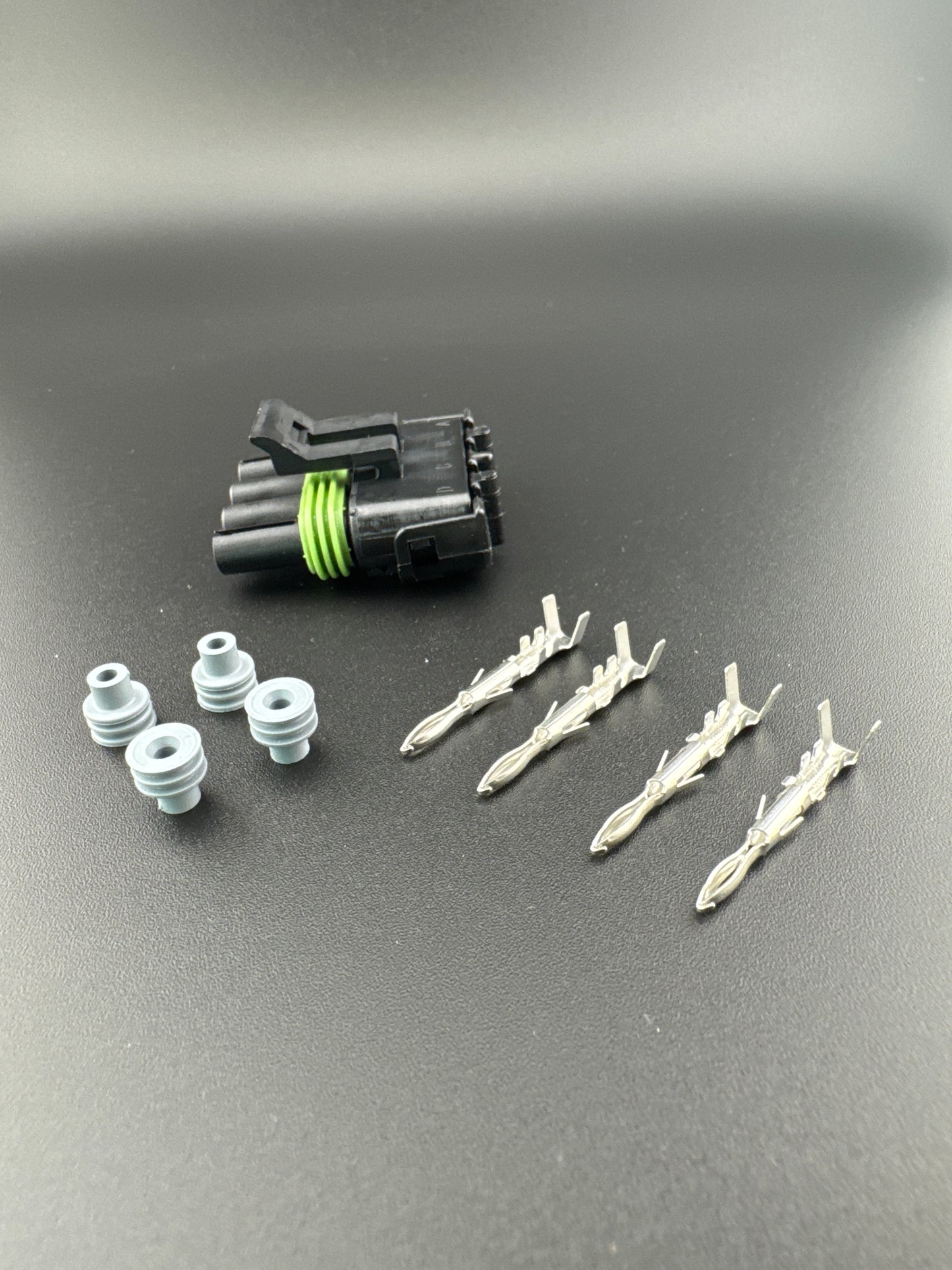 4 circuit Rv connector (view 8) – SkillAbove RV Tech Tools
