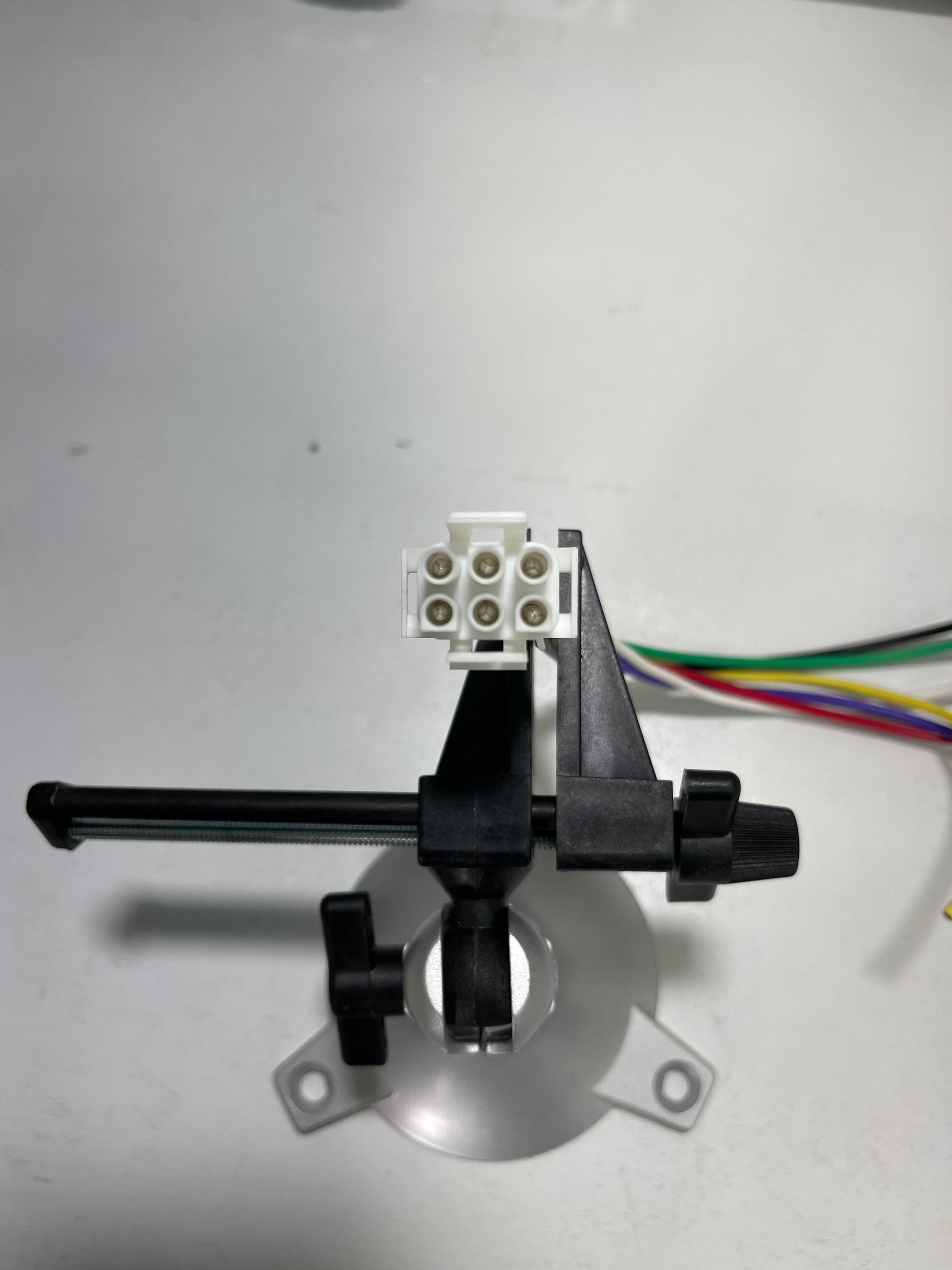 6 circuit male contacts 14awg pigtail (view 2) – SkillAbove RV Tech Tools