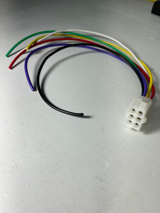 6 circuit Female contacts 14awg pigtail (view 1) – SkillAbove RV Tech Tools