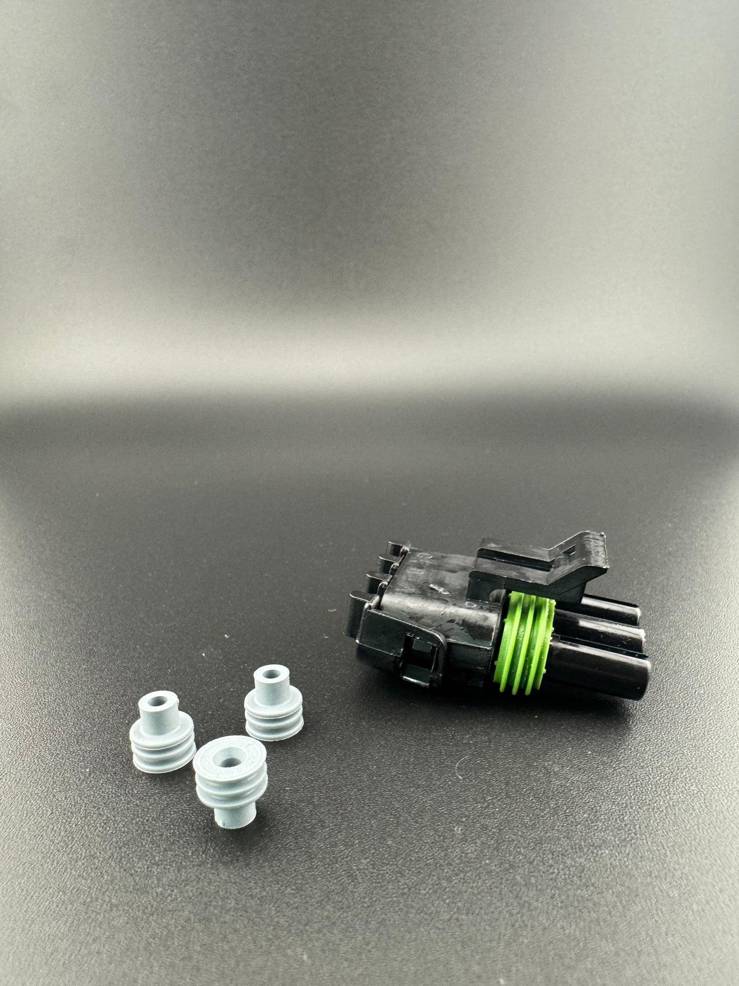 3 circuit Rv connector (view 4) – SkillAbove RV Tech Tools