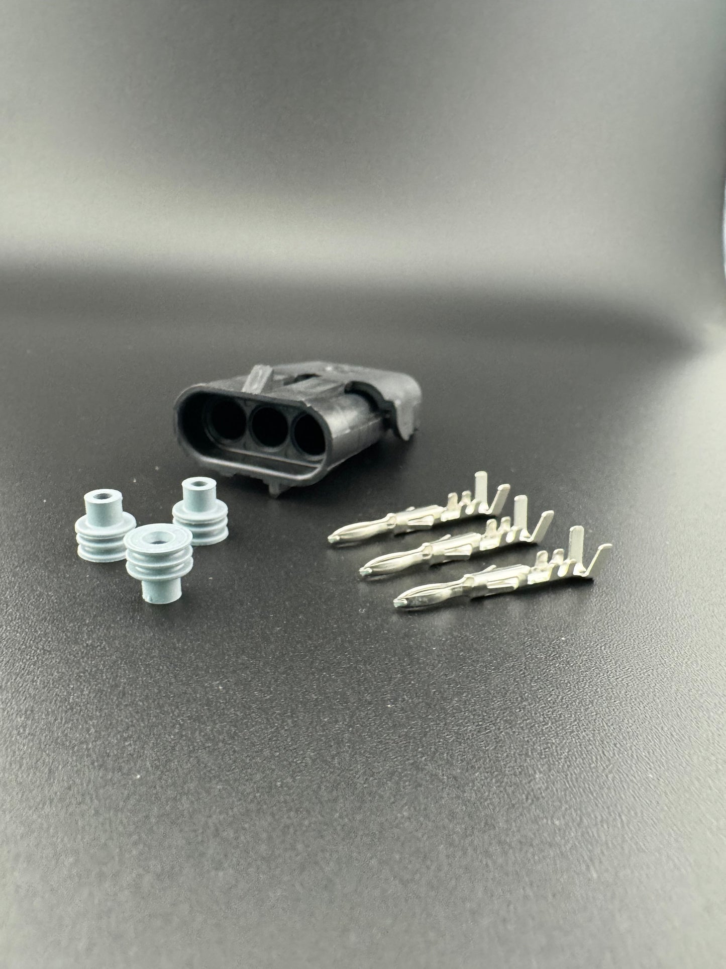 3 circuit Rv connector (view 8) – SkillAbove RV Tech Tools