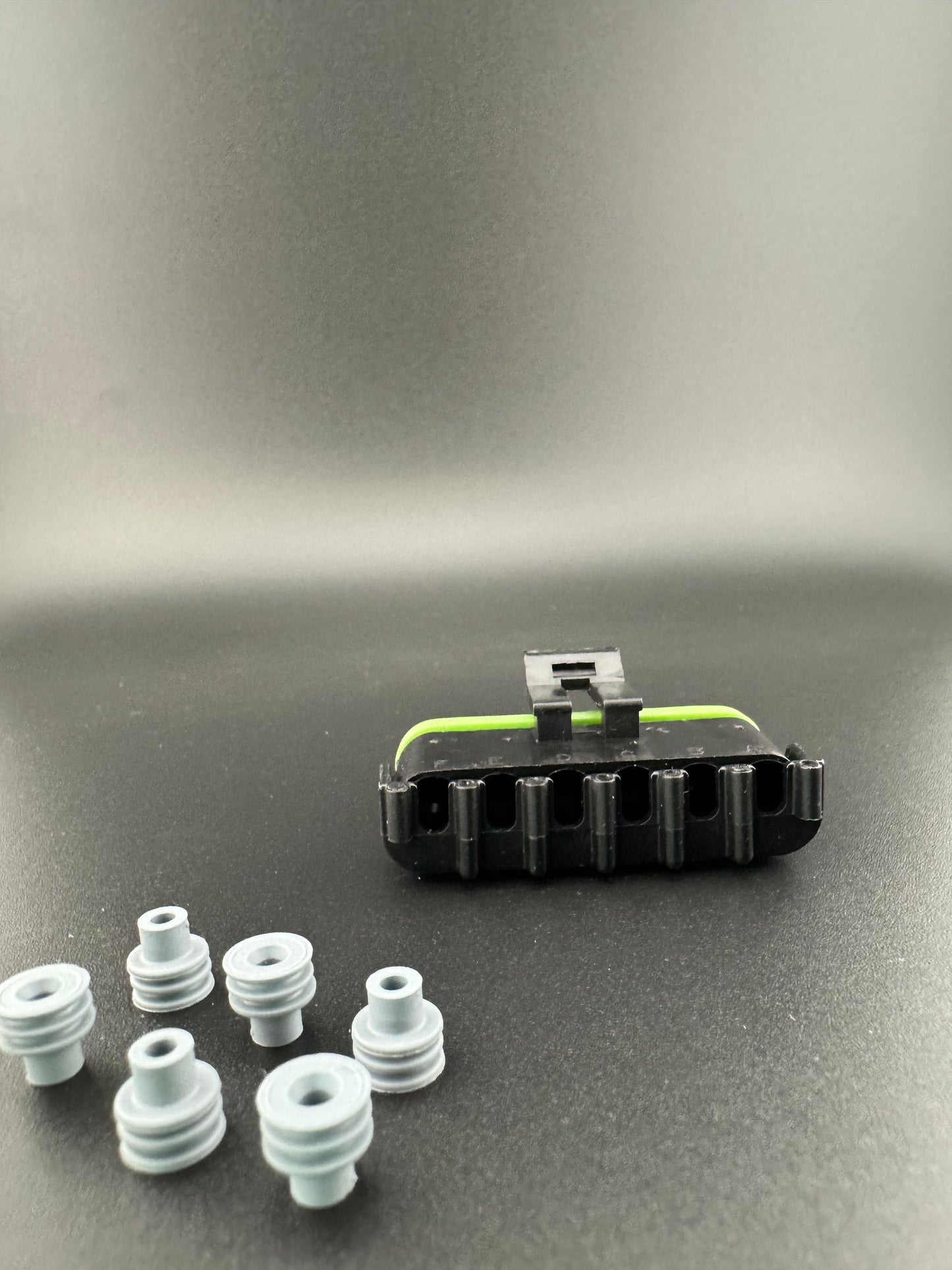 6 circuit Rv connector (view 4) – SkillAbove RV Tech Tools