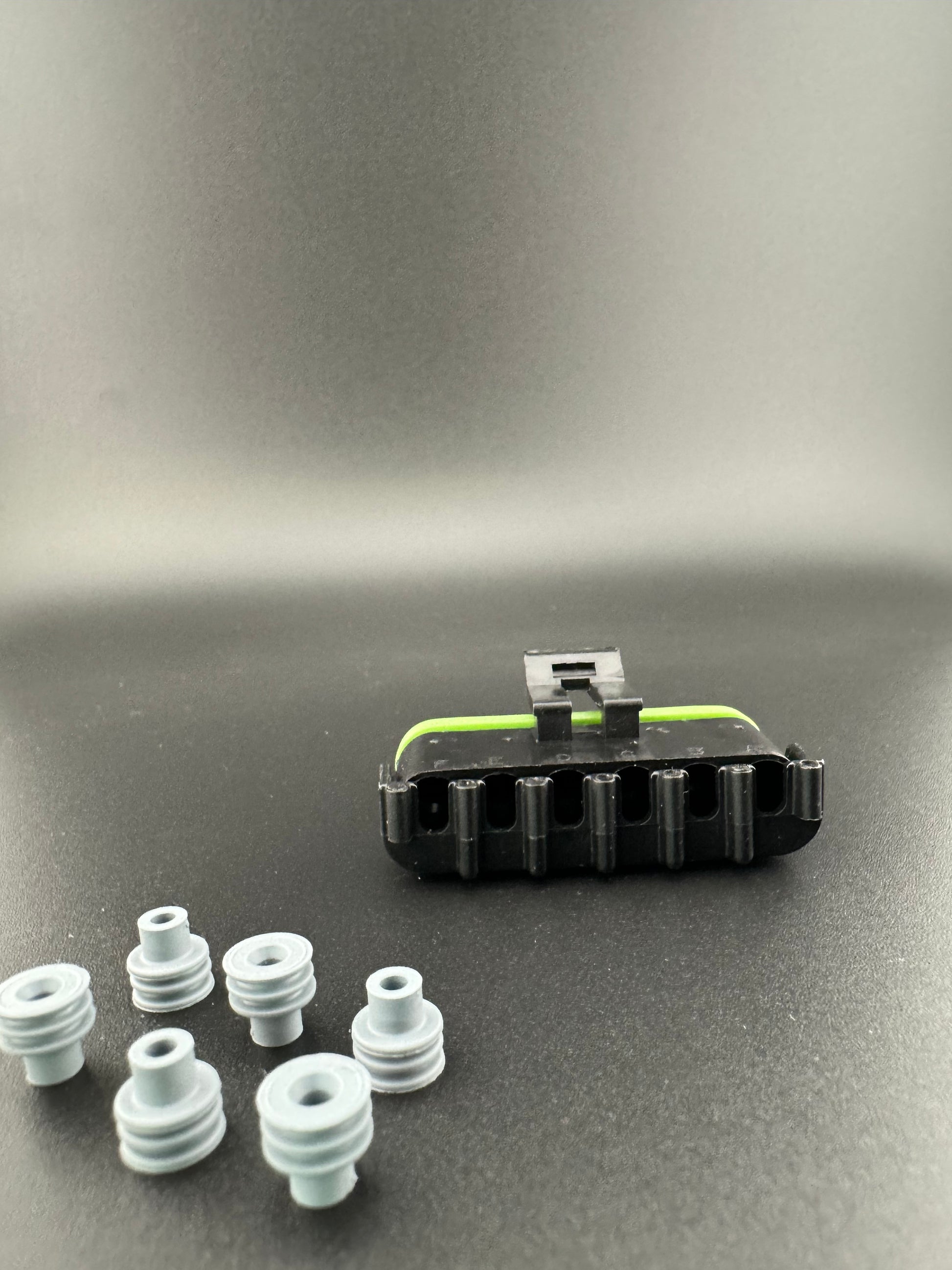 6 circuit Rv connector (view 4) – SkillAbove RV Tech Tools